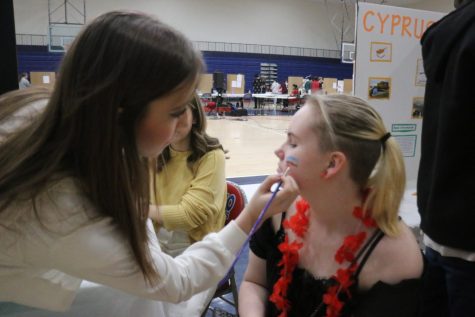 International Festival brings culture to KHS